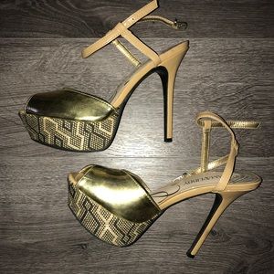 SAM & LIBBY - Sz 8 Gold heels (perfect 4 holidays)